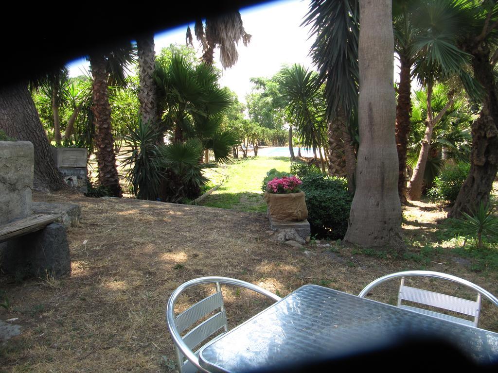 Terre Del Cardinale Country Suites Катания Экстерьер фото