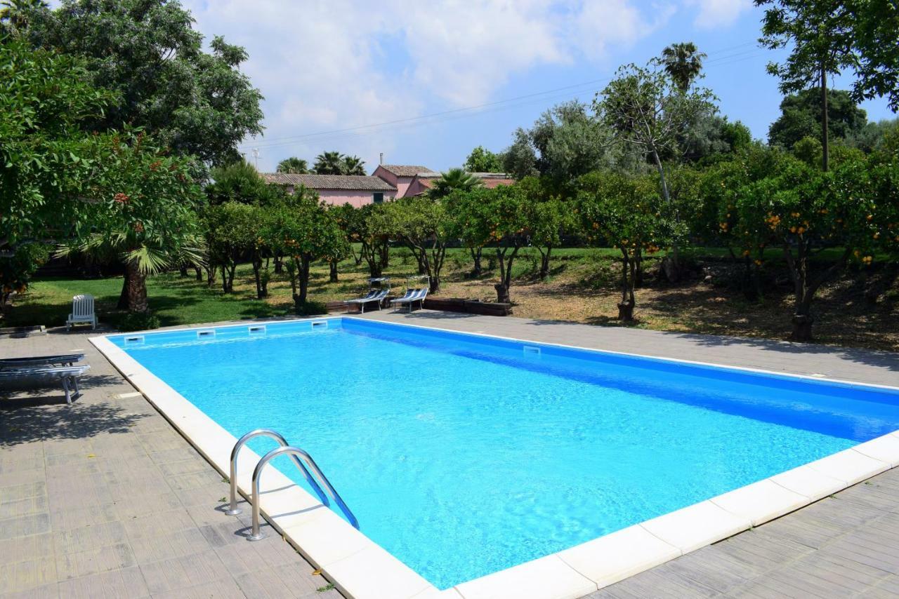 Terre Del Cardinale Country Suites Катания Экстерьер фото